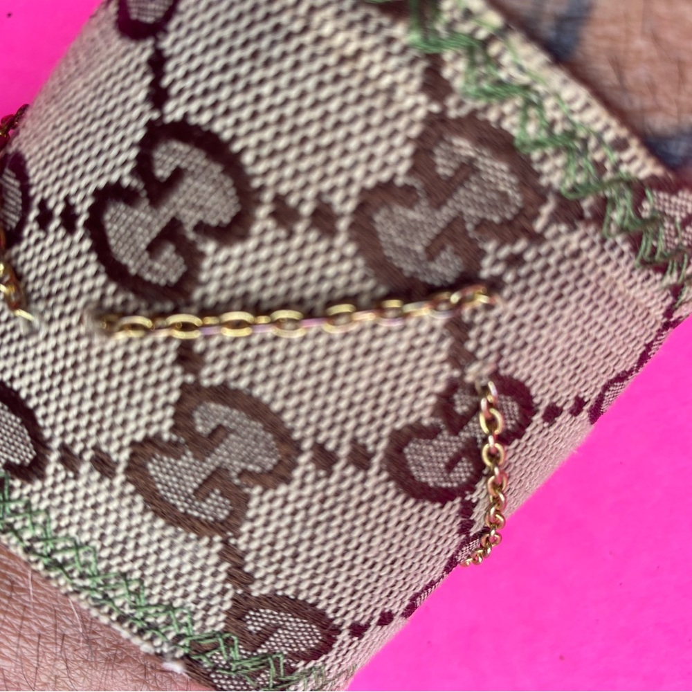 Handmade cuff designs logo